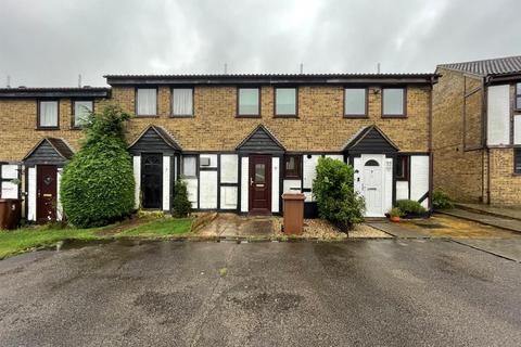 2 bedroom terraced house for sale, Lamplighters Close, Hempstead