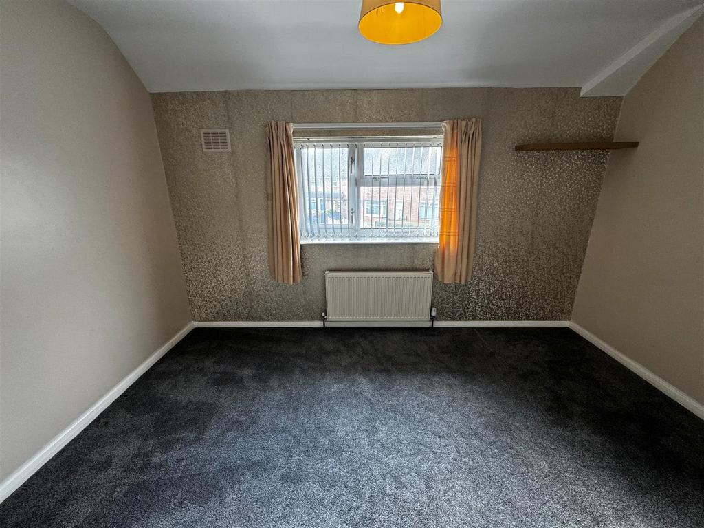 Bedroom 22.jpg