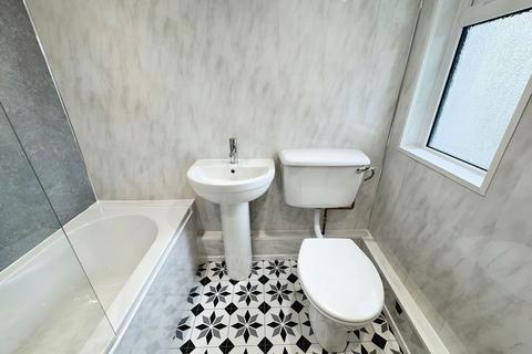 4 bedroom terraced house for sale, Duke Street, Abertillery, NP13 1BE