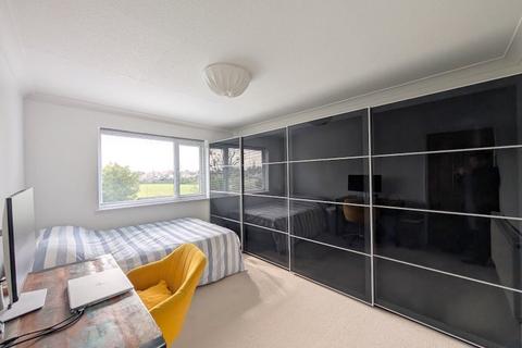 429 Staines Road, Feltham, TW14 9HA