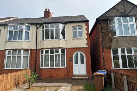 3 bedroom end of terrace house for sale, Kettering Road, Northampton NN2