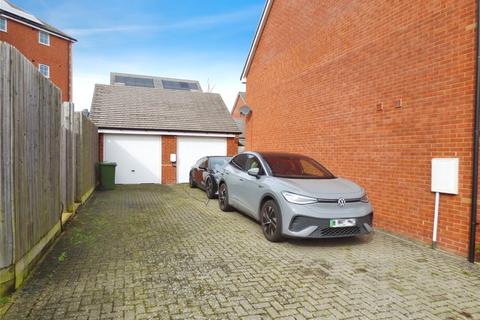 47 Bamber Close, West End, Southampton, SO30 3HW