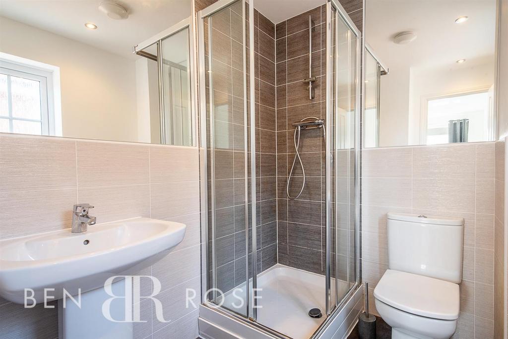 Master Ensuite