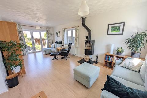 20 Chestermaster Close, Almondsbury, Bristol, BS32 4EH