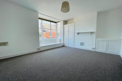 1 bedroom flat to rent, High Street, Syston