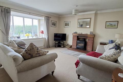 Rhandir Mwyn Allt Goch, St Asaph, LL17 0BW