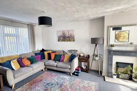 3 bedroom townhouse for sale, Lytham Road, Widnes