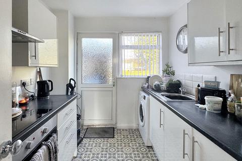 3 bedroom townhouse for sale, Lytham Road, Widnes
