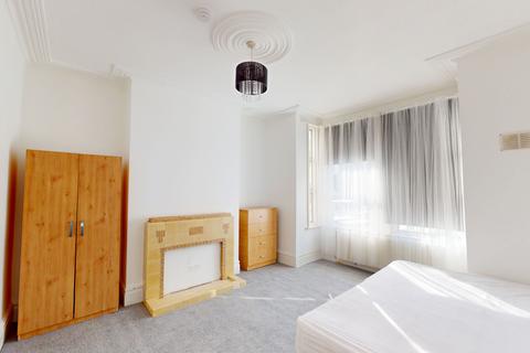 1 bedroom in a house share to rent, Mount Pleasant R1
