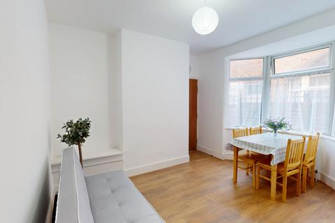 1 bedroom in a house share to rent, Mount Pleasant R1