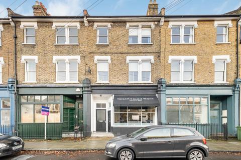 2 bedroom flat for sale, Denmark Road, London, SE5