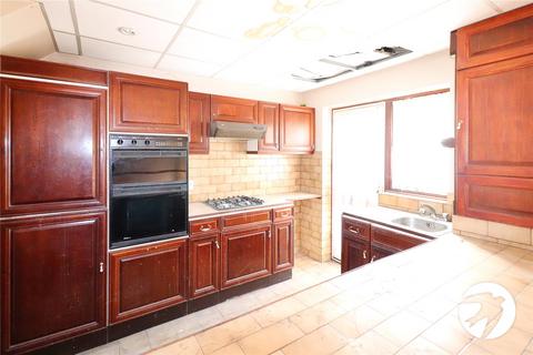 26 Raglan Road, Belvedere, DA17 5EU