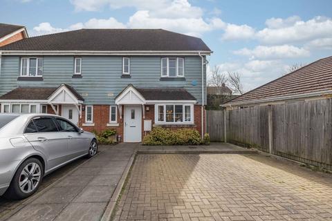 3 bedroom semi-detached house for sale, Summer Piece Grove, Chartham, CT4