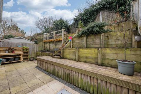 3 bedroom semi-detached house for sale, Summer Piece Grove, Chartham, CT4