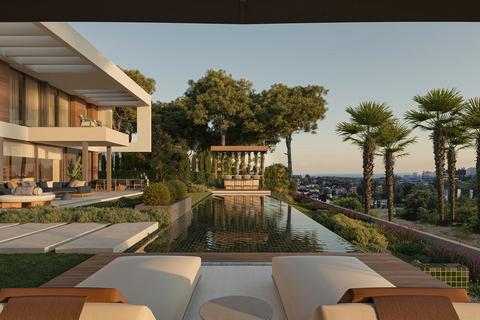 6 bedroom villa, Avenue Marbella, Spain