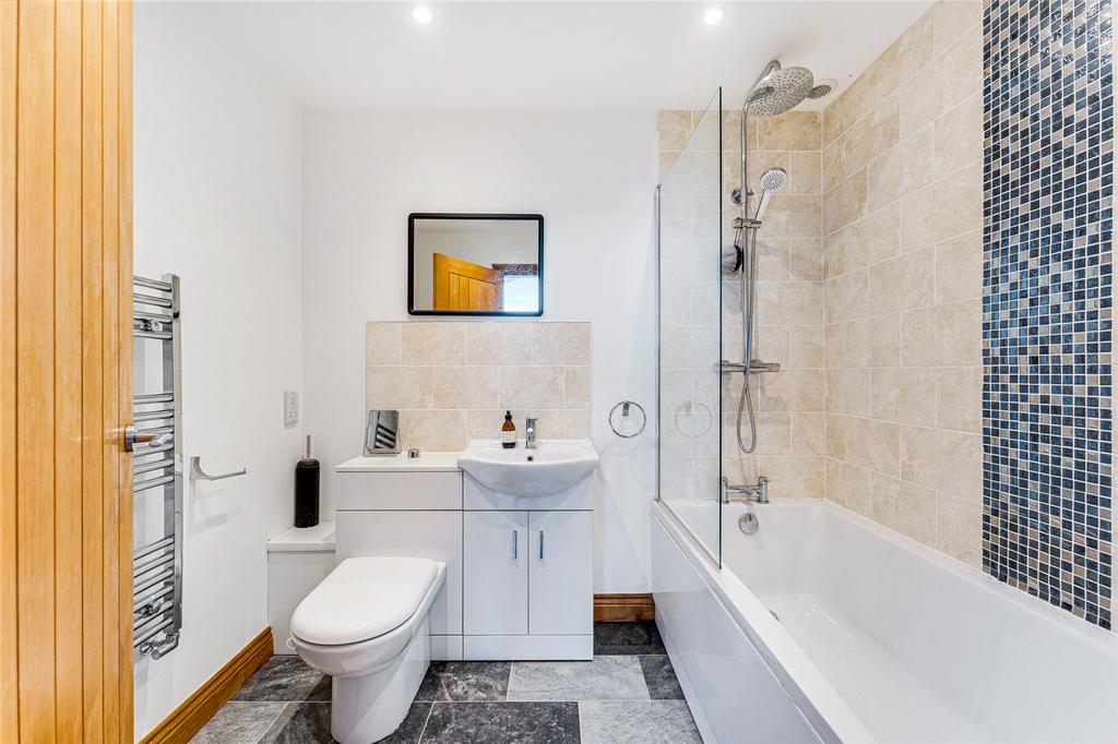 Ensuite