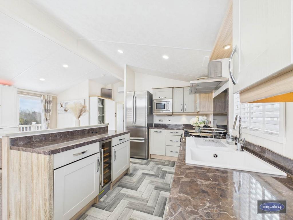 Kitchen (3)