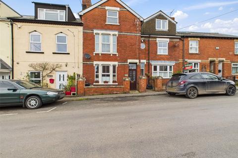 4 bedroom terraced house for sale, Gloucester Road, Newtown, Berkeley, Gloucestershire, GL13