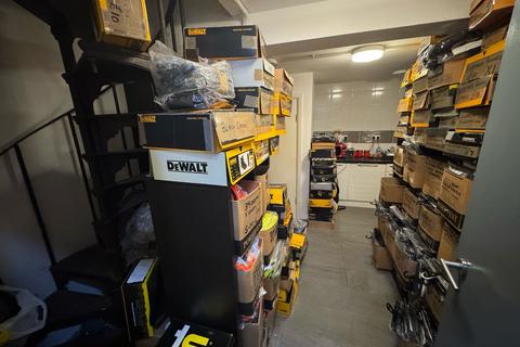 Shop for sale, London SW16