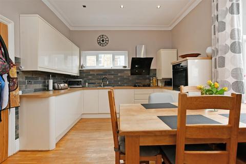 4 bedroom apartment for sale, 4 Severn Road, Broomhill S10
