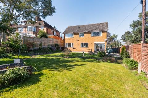 144 Coventry Road, Warwick, CV34 5HL