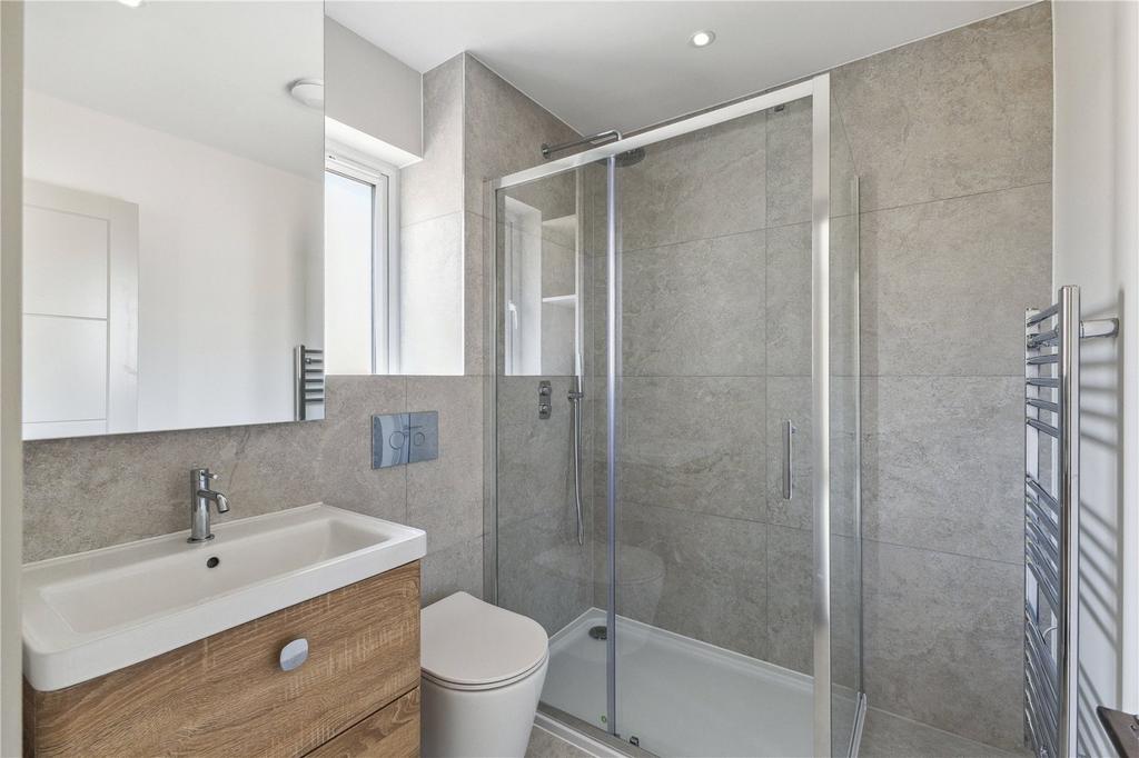 En Suite Shower