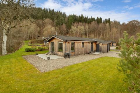 3 bedroom house for sale, 28 Balloch Park, Aberfeldy, PH15 2LU