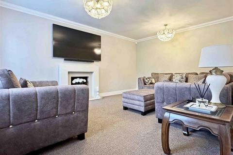 53 Cuckoo Way, Great Notley, Braintree, CM77 7WG