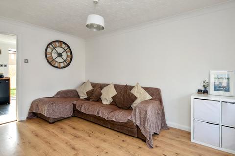 36 Datchet Drive, Shoeburyness, Southend-on-sea, SS3 8TA