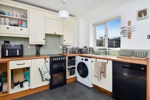 36 Datchet Drive, Shoeburyness, Southend-on-sea, SS3 8TA