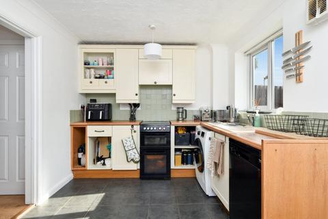 36 Datchet Drive, Shoeburyness, Southend-on-sea, SS3 8TA