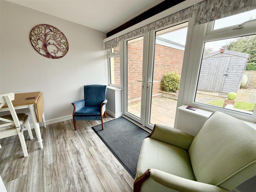 Garden room