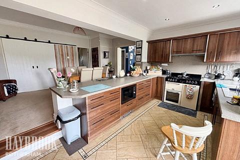 7 Vernon Road, Rotherham, S60 3NL