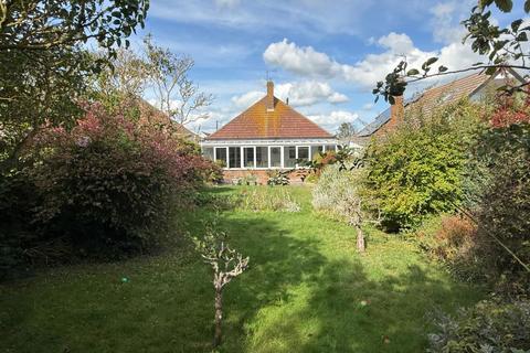 2 bedroom detached bungalow for sale, Botany Road, Broadstairs CT10