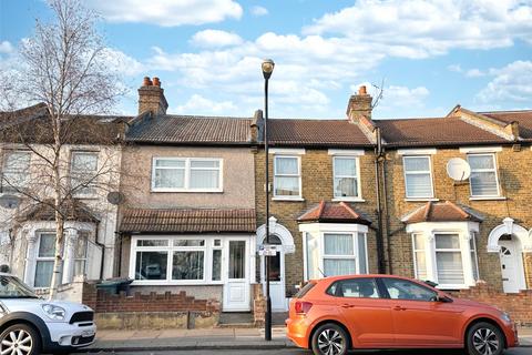 2 bedroom house to rent, Cazenove Road, Walthamstow E17