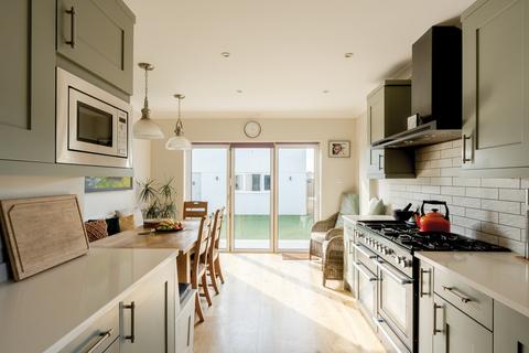 4 bedroom semi-detached house for sale, Bristol BS16