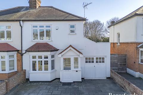 47 Argyle Gardens, Upminster, RM14 3HH