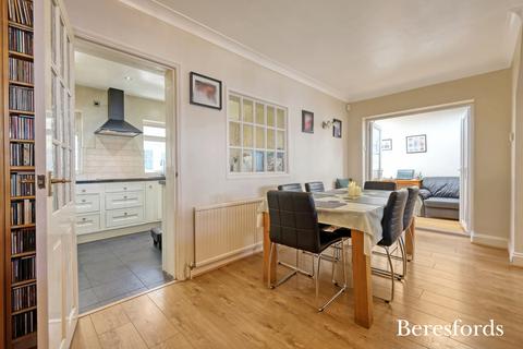 47 Argyle Gardens, Upminster, RM14 3HH