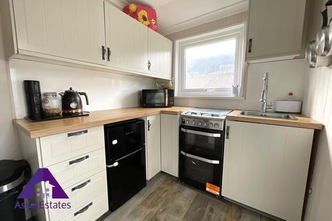 2 bedroom terraced house for sale, Neuadd Street, Abertillery, NP13 1NP