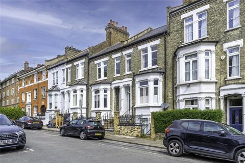 37 Kelvin Road, London, N5 2PR