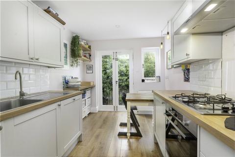 37 Kelvin Road, London, N5 2PR
