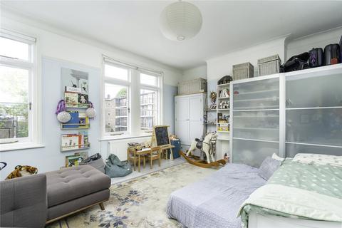 37 Kelvin Road, London, N5 2PR