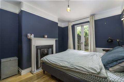 37 Kelvin Road, London, N5 2PR