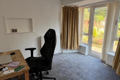 38 Streetly Crescent, Sutton Coldfield, B74 4PX