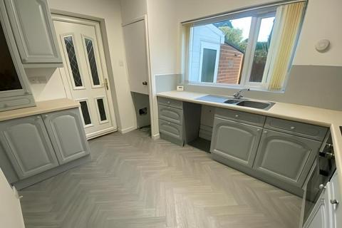 38 Streetly Crescent, Sutton Coldfield, B74 4PX