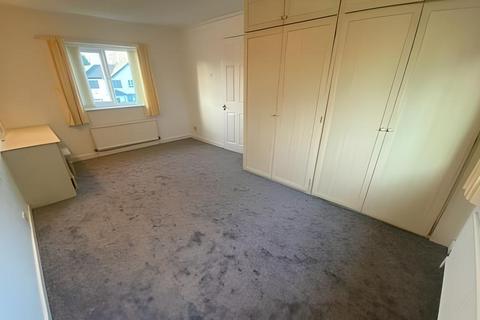 38 Streetly Crescent, Sutton Coldfield, B74 4PX