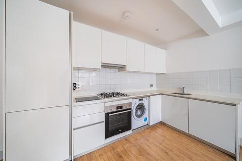 2 bedroom apartment to rent, Priory Terrace, West Hampstead, London, NW6