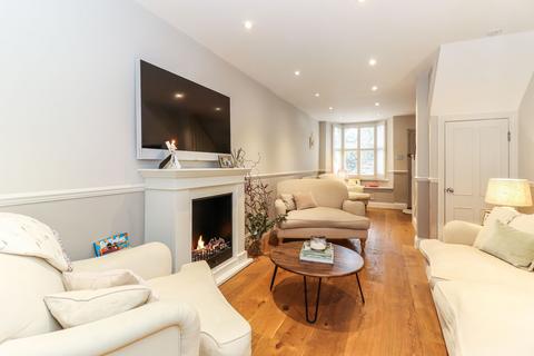 2 bedroom terraced house for sale, Victoria Road, Bushey, WD23