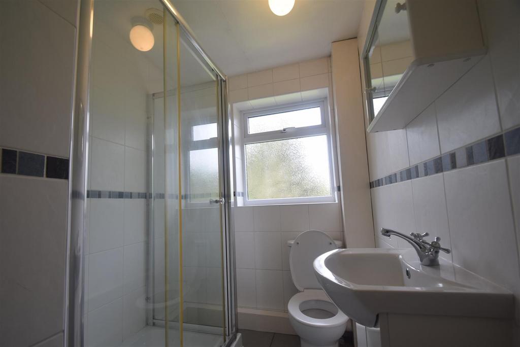 Bathroom.JPG