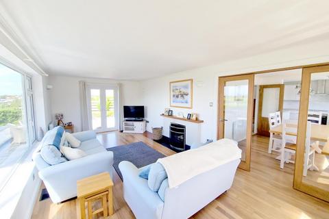 4 bedroom detached bungalow for sale, 10 Laflouder Fields, Mullion TR12